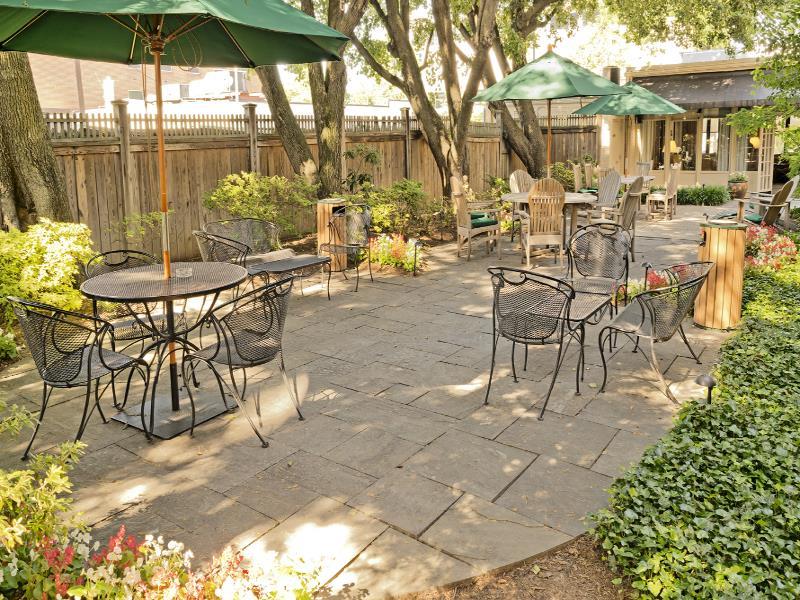 Bethesda Court Hotel Servizi foto